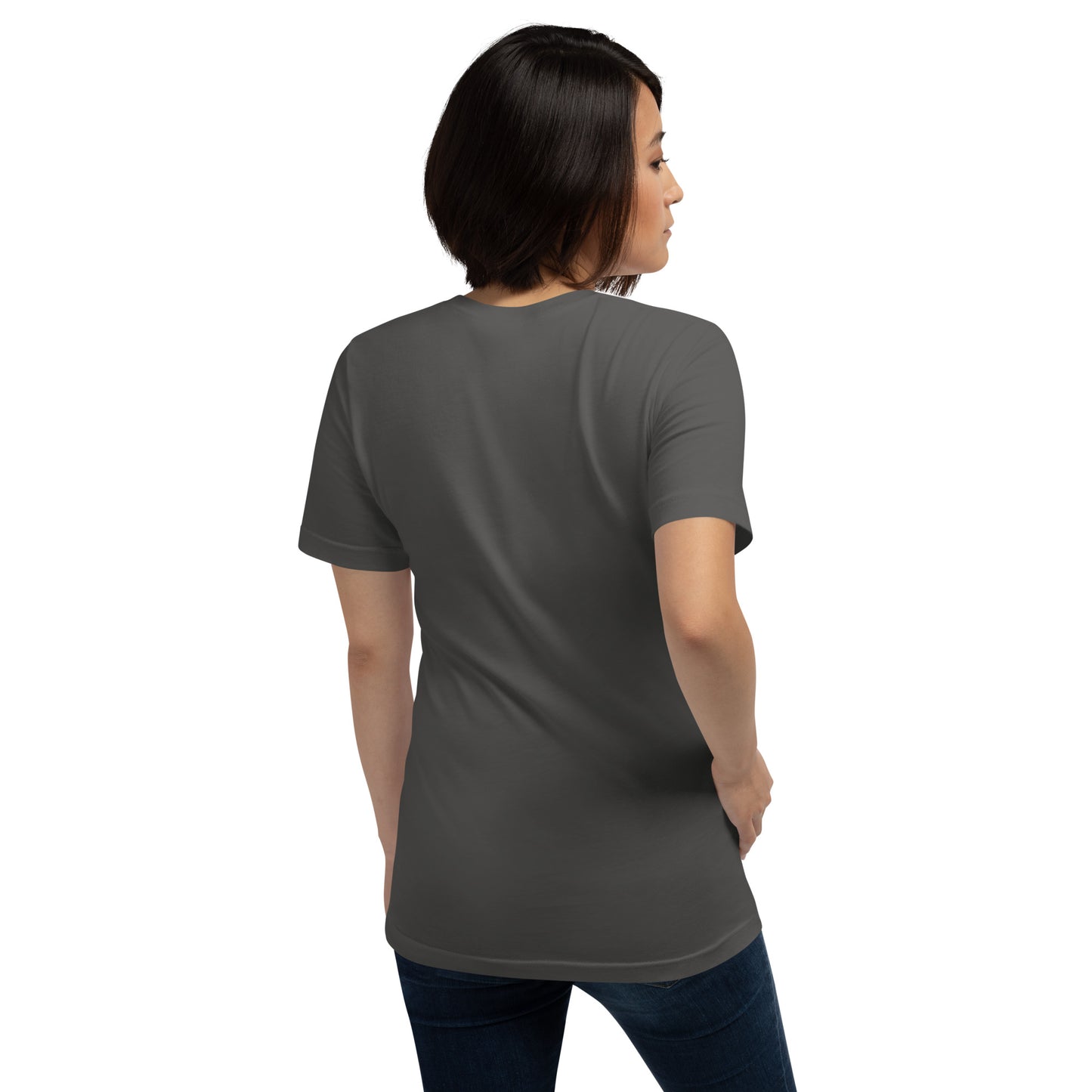 Modelo mostrando la vista trasera de camiseta gris de manga corta, marca Bofetadas, colección 'Frases y Mensajes', sin impresión.