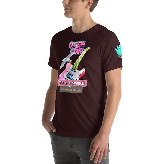 Camiseta de manga corta color marrón de la colección Clásicos de Club de Bofetadas. Diseño con la impresión de una guitarra eléctrica y una gaviota, inspirada en el tema 'This is a Seagull' de The Snake Corps.