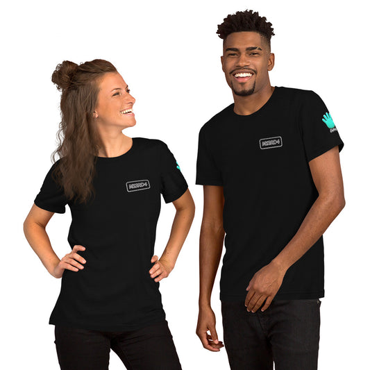 Dos modelo mostrando vista frontal de camiseta negra de manga corta marca Bofetadas, colección 'Irreverentes', con texto 'M13RD4' y un marco con esquinas redondeadas trilineal en blanco y negro.