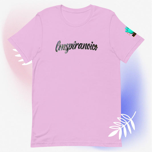 Camiseta rosa de manga corta marca Bofetadas, colección 'Fake', con texto 'conspiranoico' en letras negras brillantes.