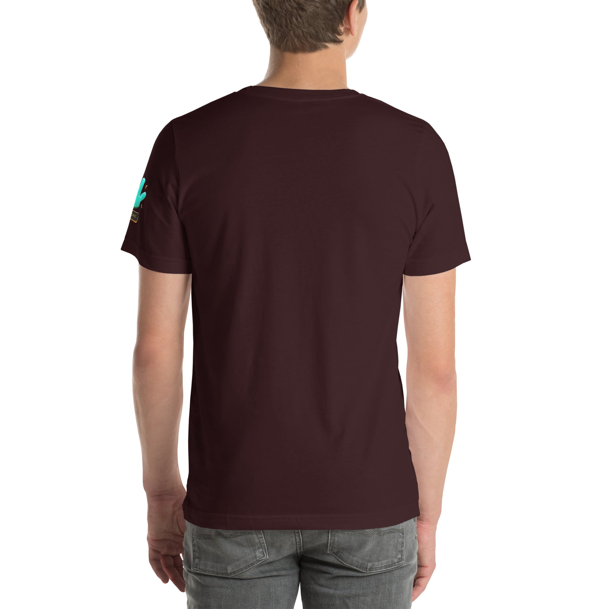 Vista trasera de camiseta marrón de la colección Clásicos de Club, sin impresión.