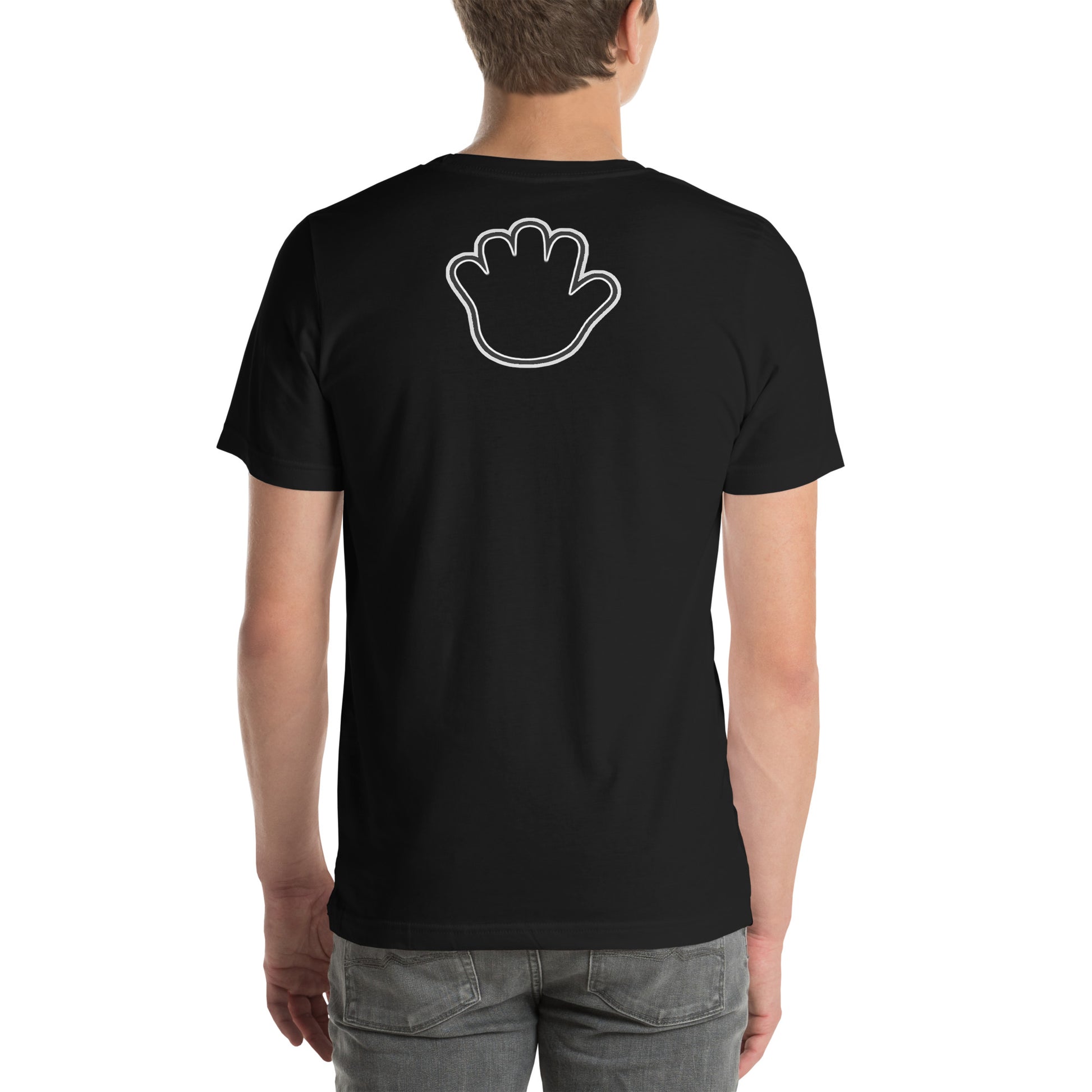 Un modelo luce la camiseta negra vista desde atrás de Bofetadas de la colección Marca con la impresión del contorno de la mano del logo de bofetadas en una línea doble blanca. 